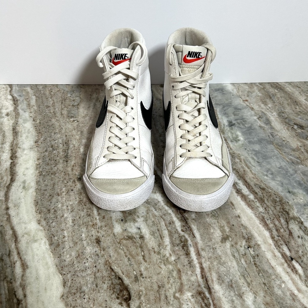 Nike Blazer 5Y Mid 77 GS White Black Suede Accent High Top Sneakers DA4086-100